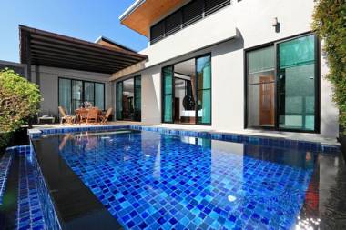 Villa Nias by Tropiclook Nai Harn Beach