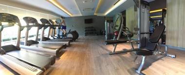 Luxury Oceanfront_pool access apartment