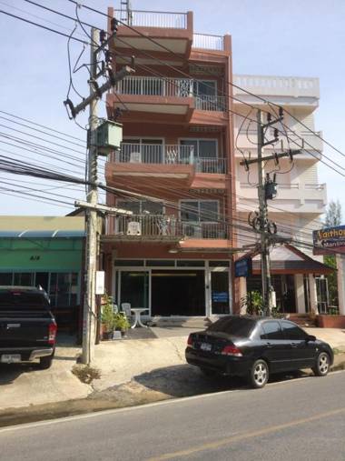 Naithon Beach Residence