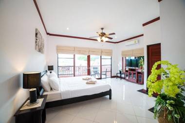 Naiyang Beach Private Pool Villa