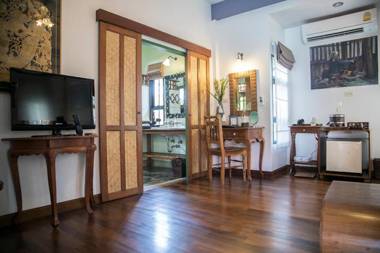 Westkey Kamala villa