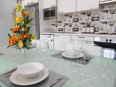 C301 Kamala Regent 3 Bedroom Apartment