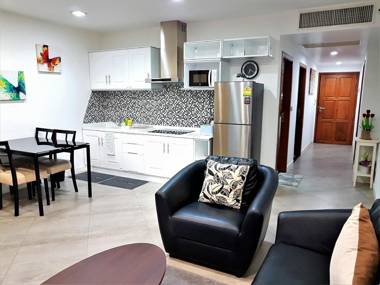 KB Apartments 3 Karon Beach by PHR