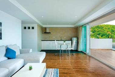 2 BR Ocean View Suite in Wellness Center Kata