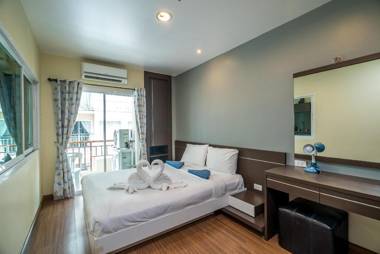 PV60-1BR in the best Patong location pool & gym!
