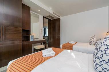 Karon Sea View Beach Apartment