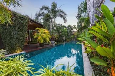 Villa Leti Kokyang style Nai Harn beach by TropicLook