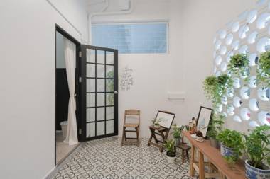 Blu Monkey Boutique Phuket Town - SHA Certificate