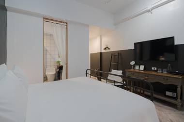 Blu Monkey Boutique Phuket Town - SHA Certificate