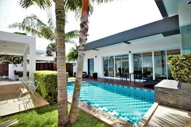 Villa Paradise by PHR