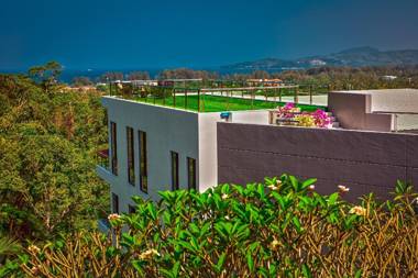 Fully serviced Grand Villa Luxury Time SHA Extra