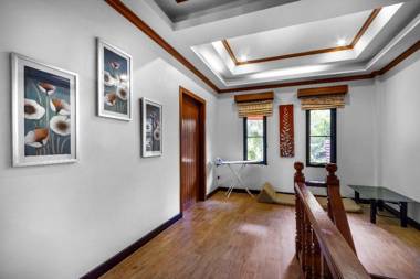 Tropical Island Getaway - Bang Tao Beach Pool