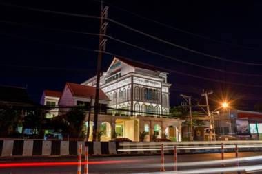 Peranakan House - SHA Plus