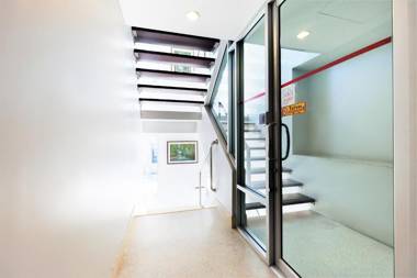 OYO 605 Lake View Phuket Place