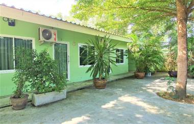 Chalong Stay Well by Palai Seafood