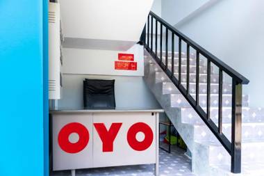 OYO 744 At Home Kamala Hills