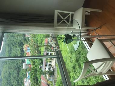 Central 1 bedroom apartment balcony and city view