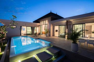 Gold Chariot Pool Villa Phuket - SHA Plus Certified