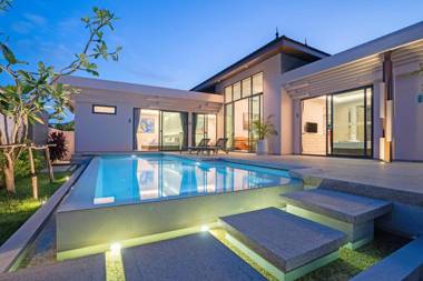 Gold Chariot Pool Villa Phuket - SHA Plus Certified