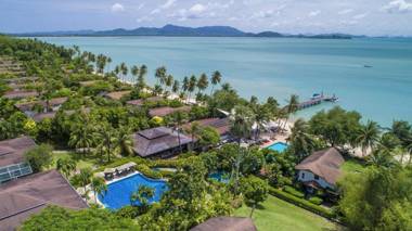 Coconut Island 5 Bedroom Beachfront Pool Villa