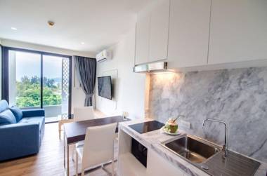 Aristo2 RM 705 Sea View Surin