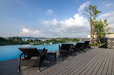 Aristo2 RM 705 Sea View Surin