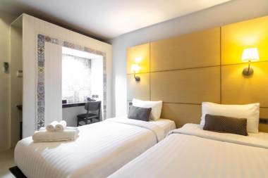 Montree Phuket Hotel SHA Extra Plus