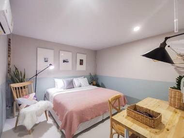 Snoozy - our cozy home