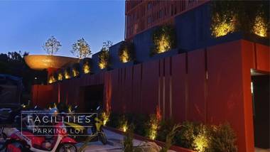 PRIME TOWN - Posh & Port Hotel PHUKET