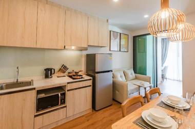 THE PROUD RAWAI: SUPERIOR APARTMENT #8