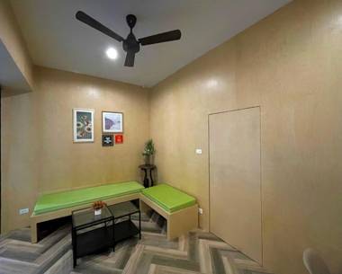 Room Actually Service Apartment