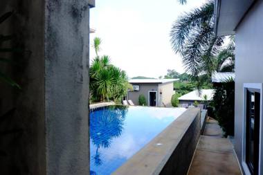 Naiharn Paradise Boutique