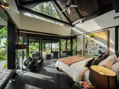 Villa Yang 5BR Oceanfront Villa Kamala Beach
