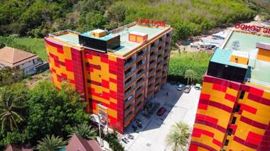 Naiharn Sea Apartment by Space P210