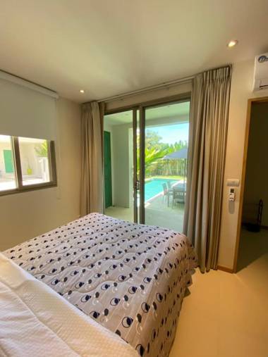 Trichada Sky 3 Bedrooms Private Pool Villa Phuket