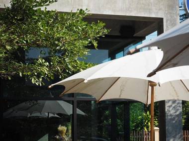 Come Moon Loft Hotel