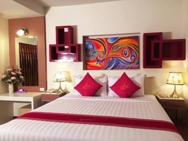 Ayara Grand Palace Hotel