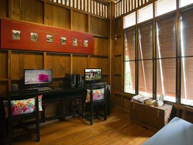 Hotel Des Artists Rose Of Pai