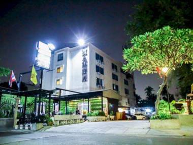 Mamba and Baan Aranya Serviced Apartment