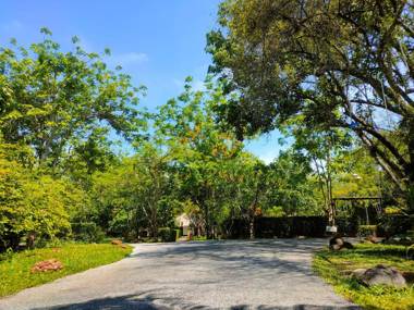 Nan Noble House Garden Resort