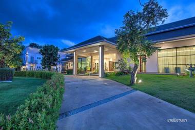 Nan Boutique Resort (SHA Extra Plus)