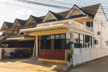 Yindee Home and Cafe