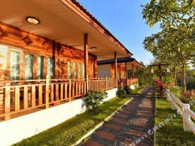 NAN Green View Hotel