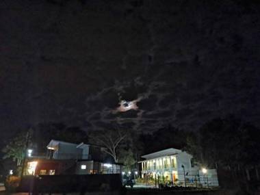 Terminal 1 Cafe and Resort