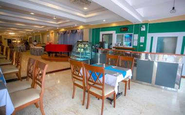 โรงแรมโคราช โฮเต็ล Korat Hotel - SHA Plus
