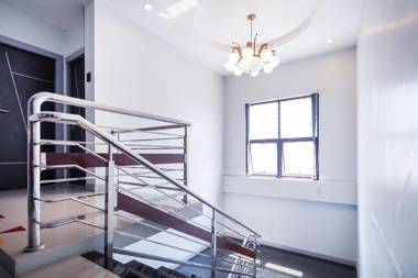 OYO 711 Korat Buri Green Hotel