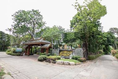 OYO 987 Piyapruk Resort