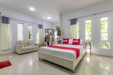 Vaccinated Staff - OYO 1129 Leelavadee Resort Korat