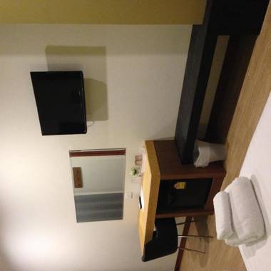 Bird Day Boutique Hotel