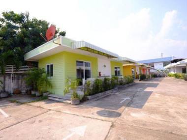 Hotel Supree by Mumsabai